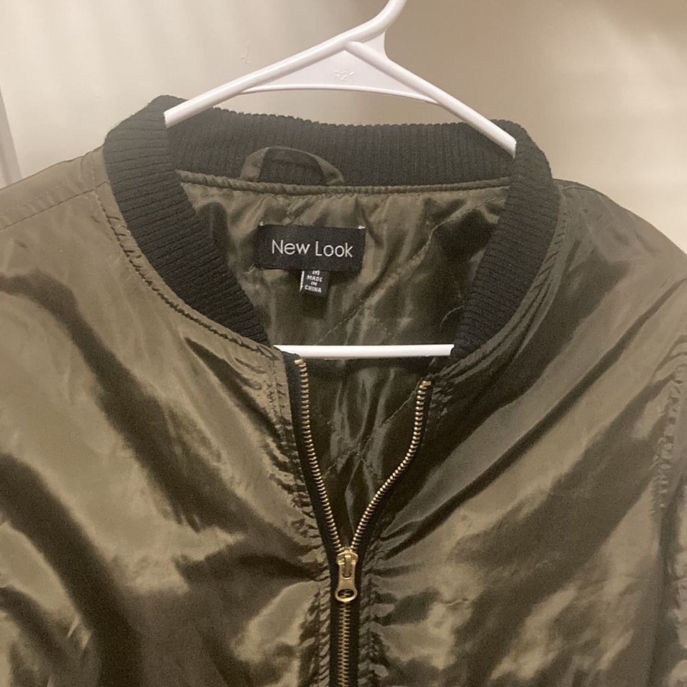 Olive green bomber jacket - Picture 4 of 8